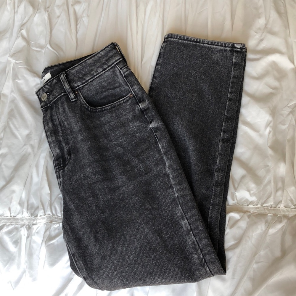 Black PacSun High-Waisted Mom Jeans